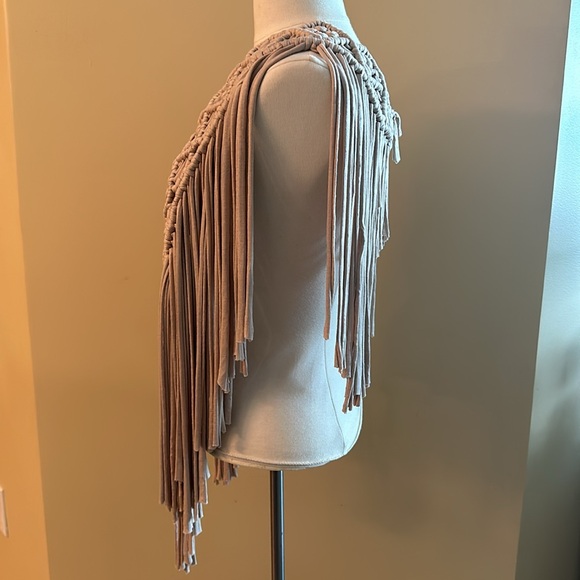 Rare Macrame fringe vest top from Ibiza - Picture 6 of 12